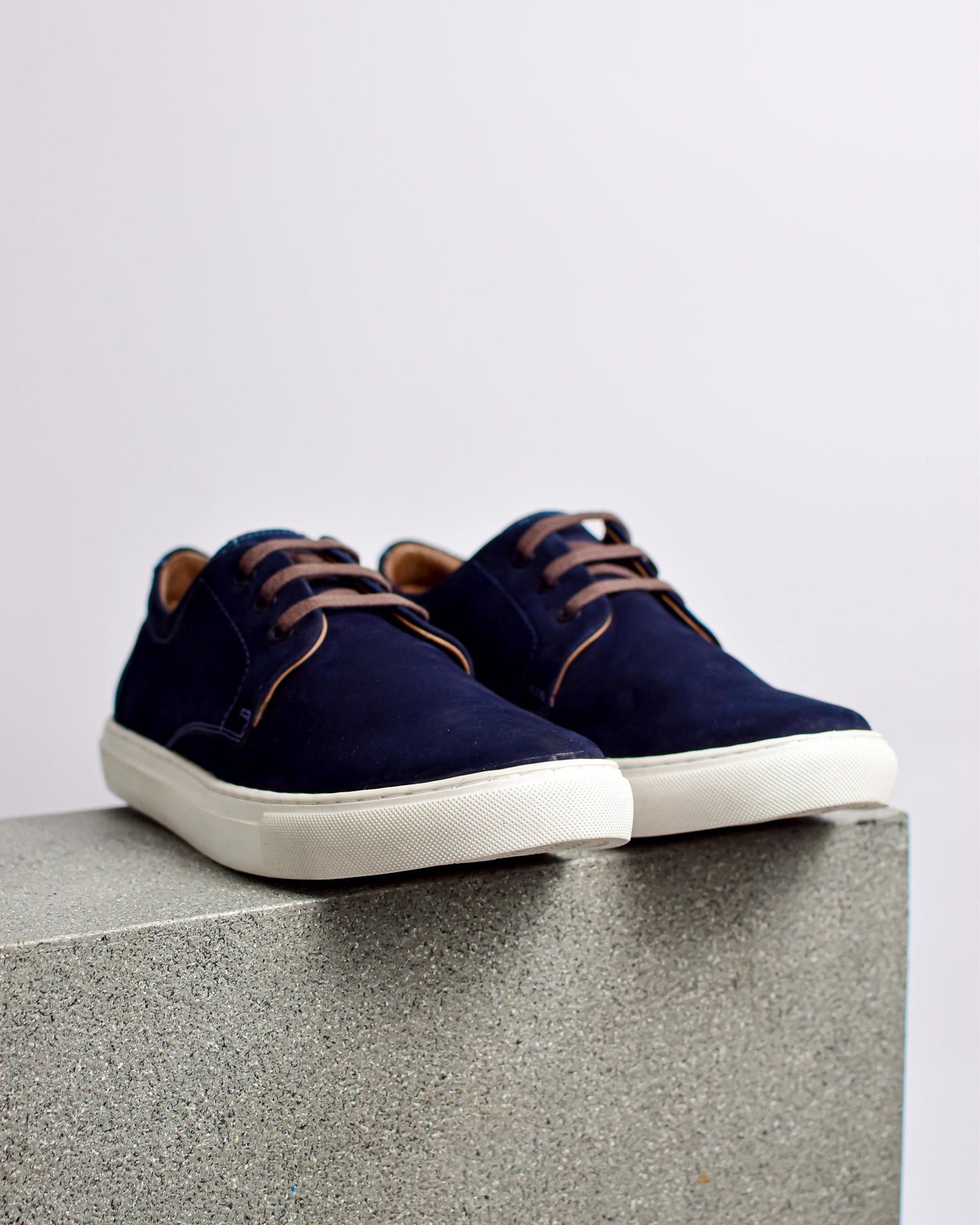 SNEAKER CLASSIC NOBUK