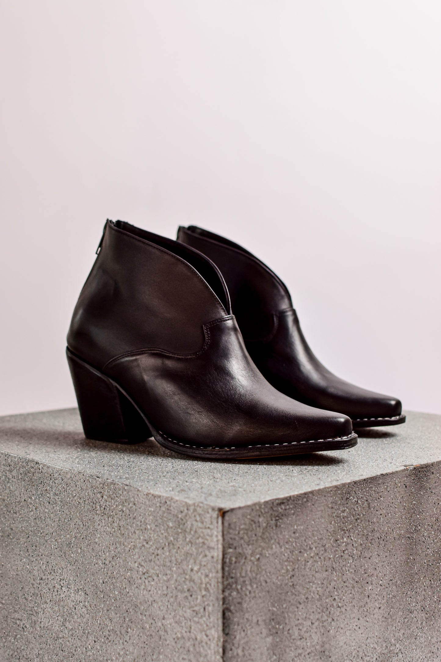 BOTA ANNIA