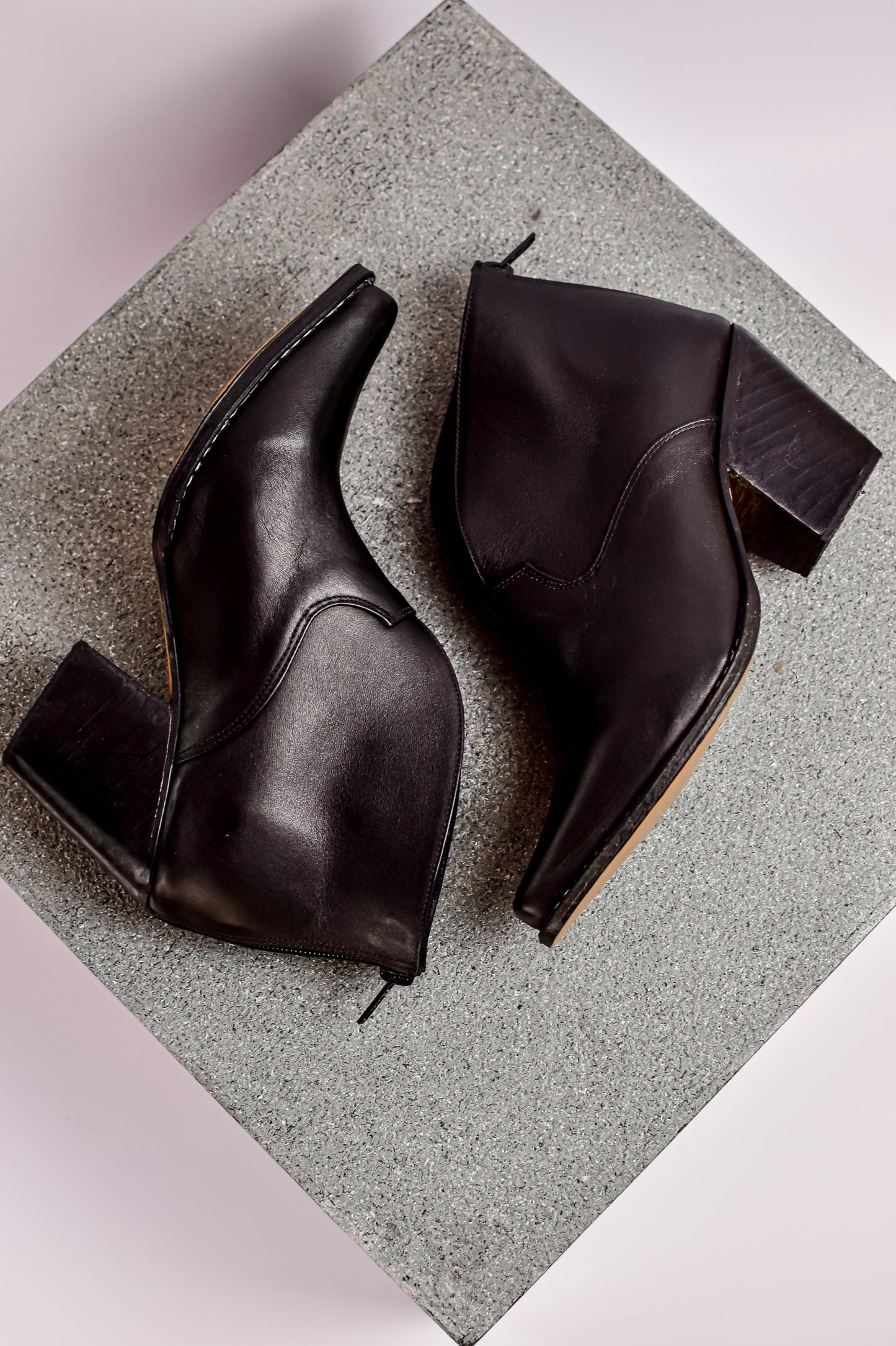 BOTA ANNIA