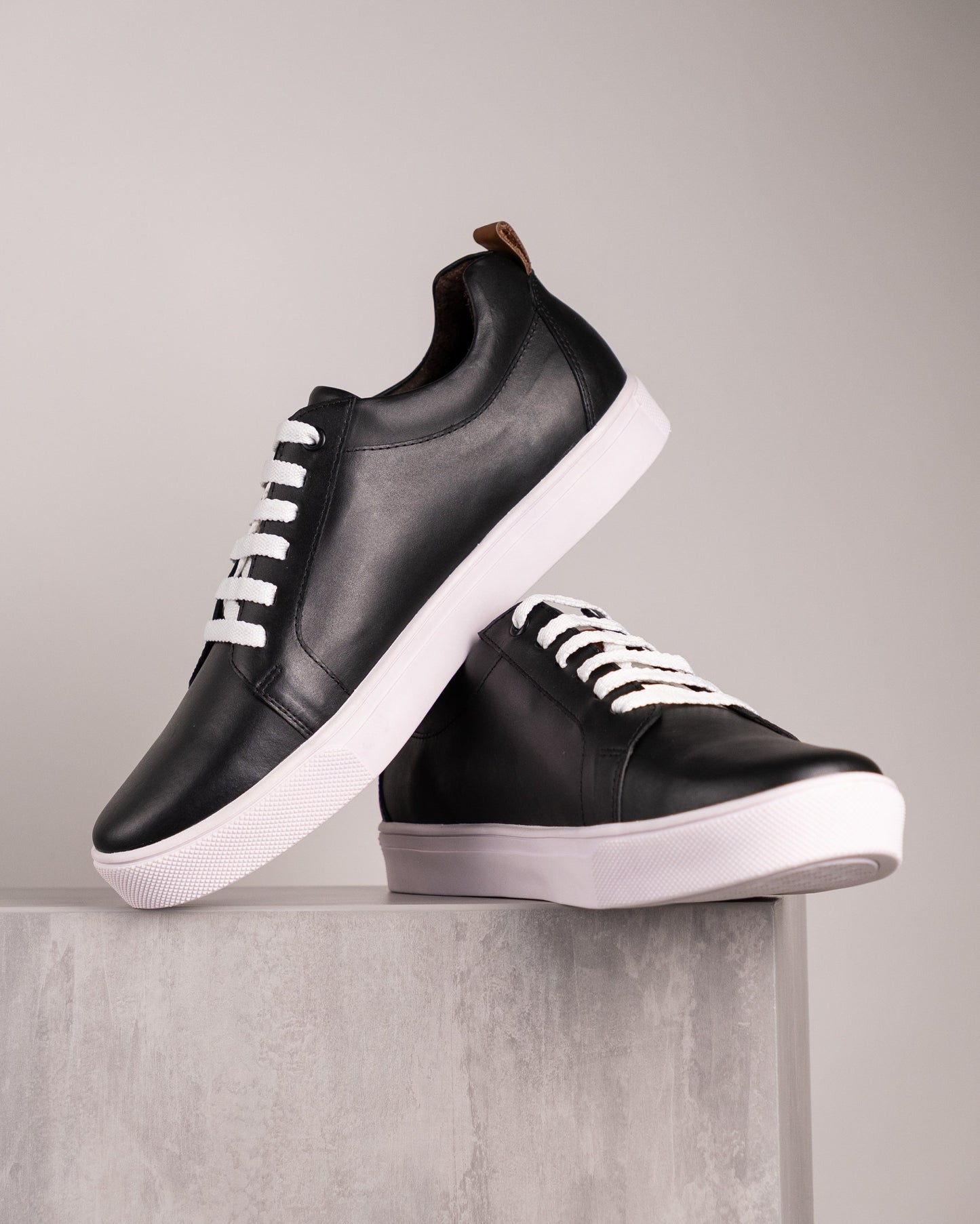 SNEAKER CLÁSICO