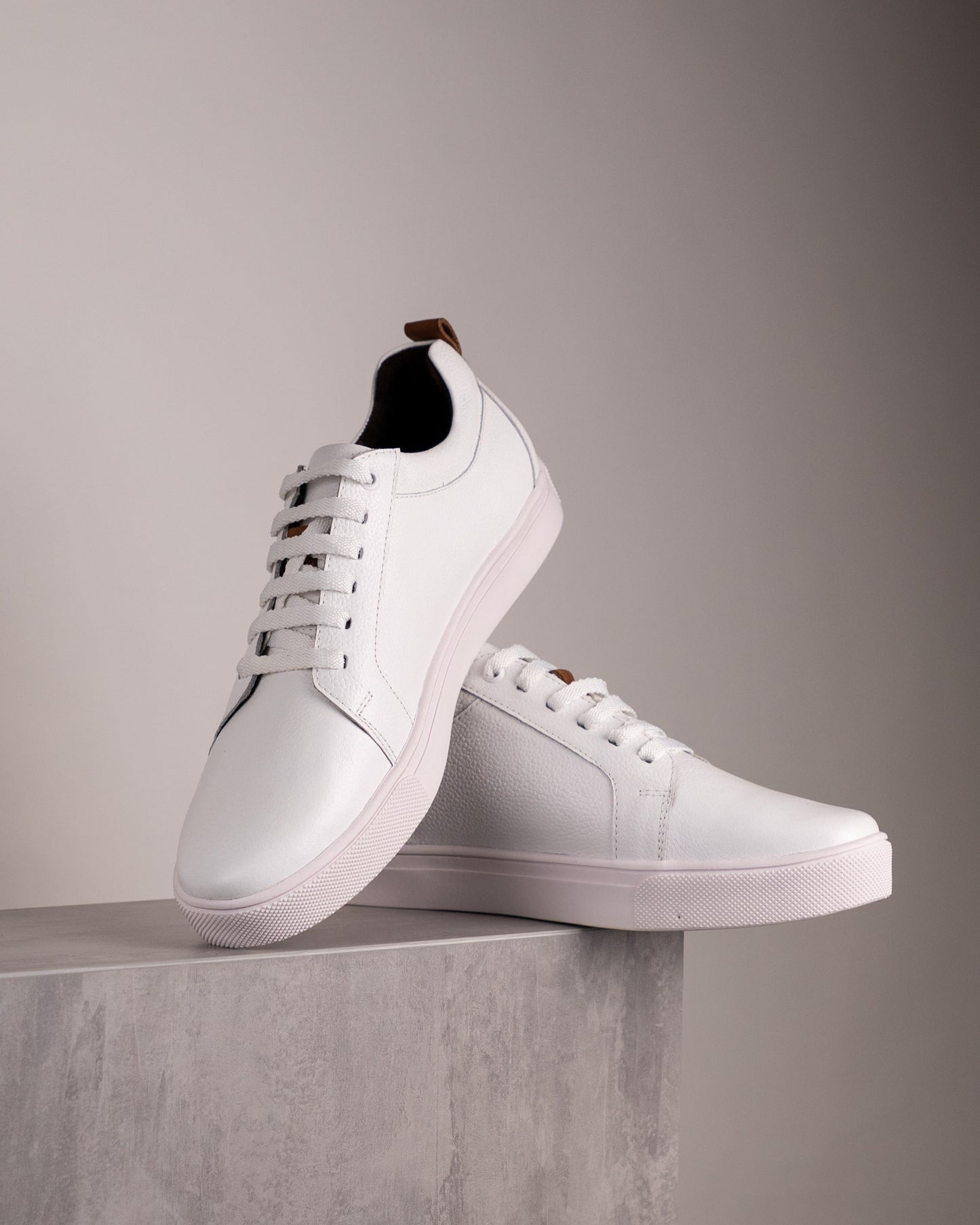 SNEAKER CLÁSICO