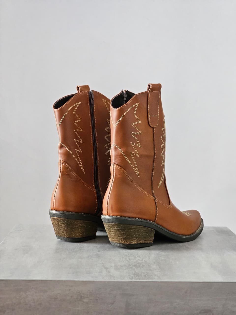 BOTA BOSTON