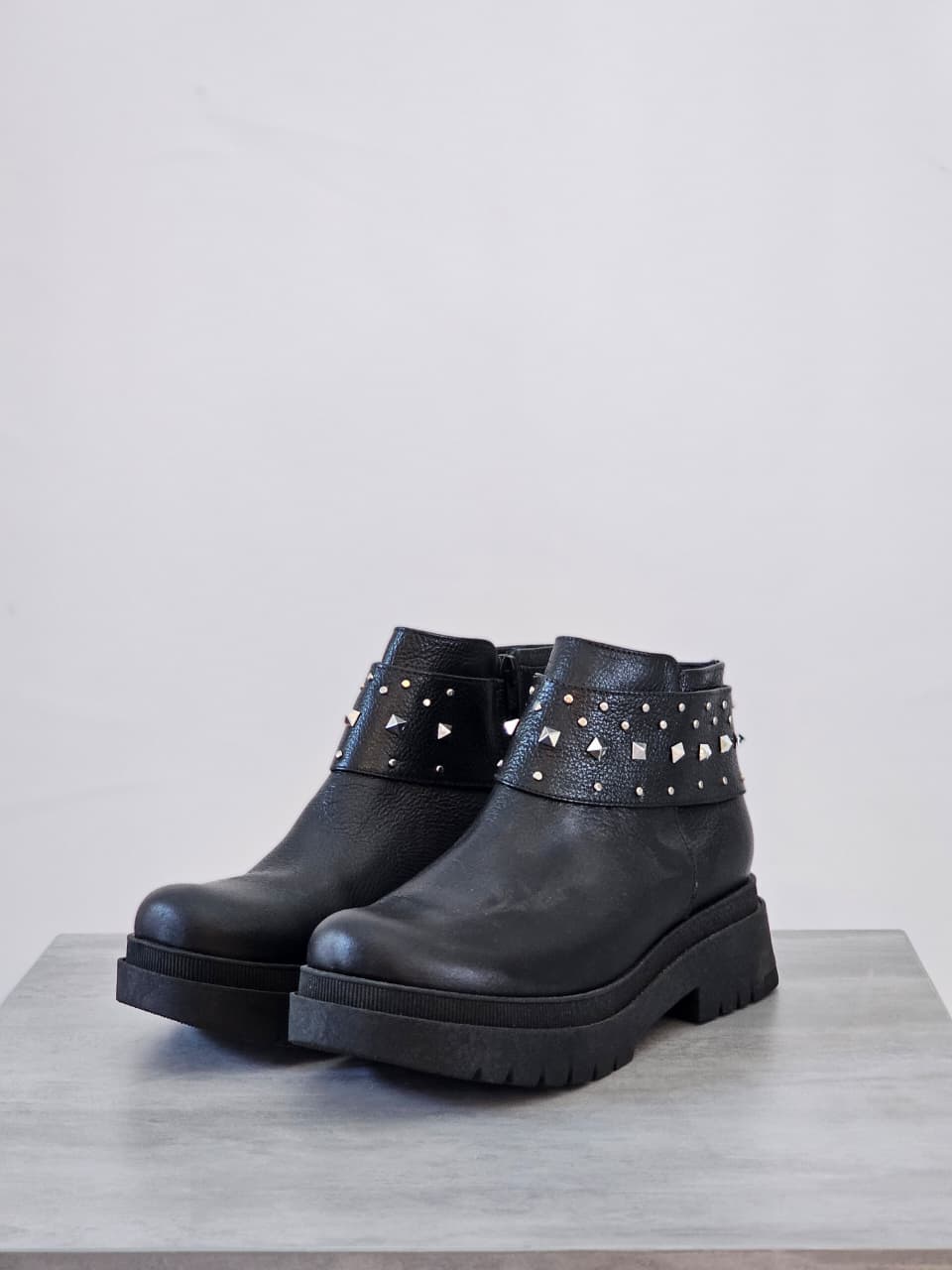 BORCEGO CON TACHAS