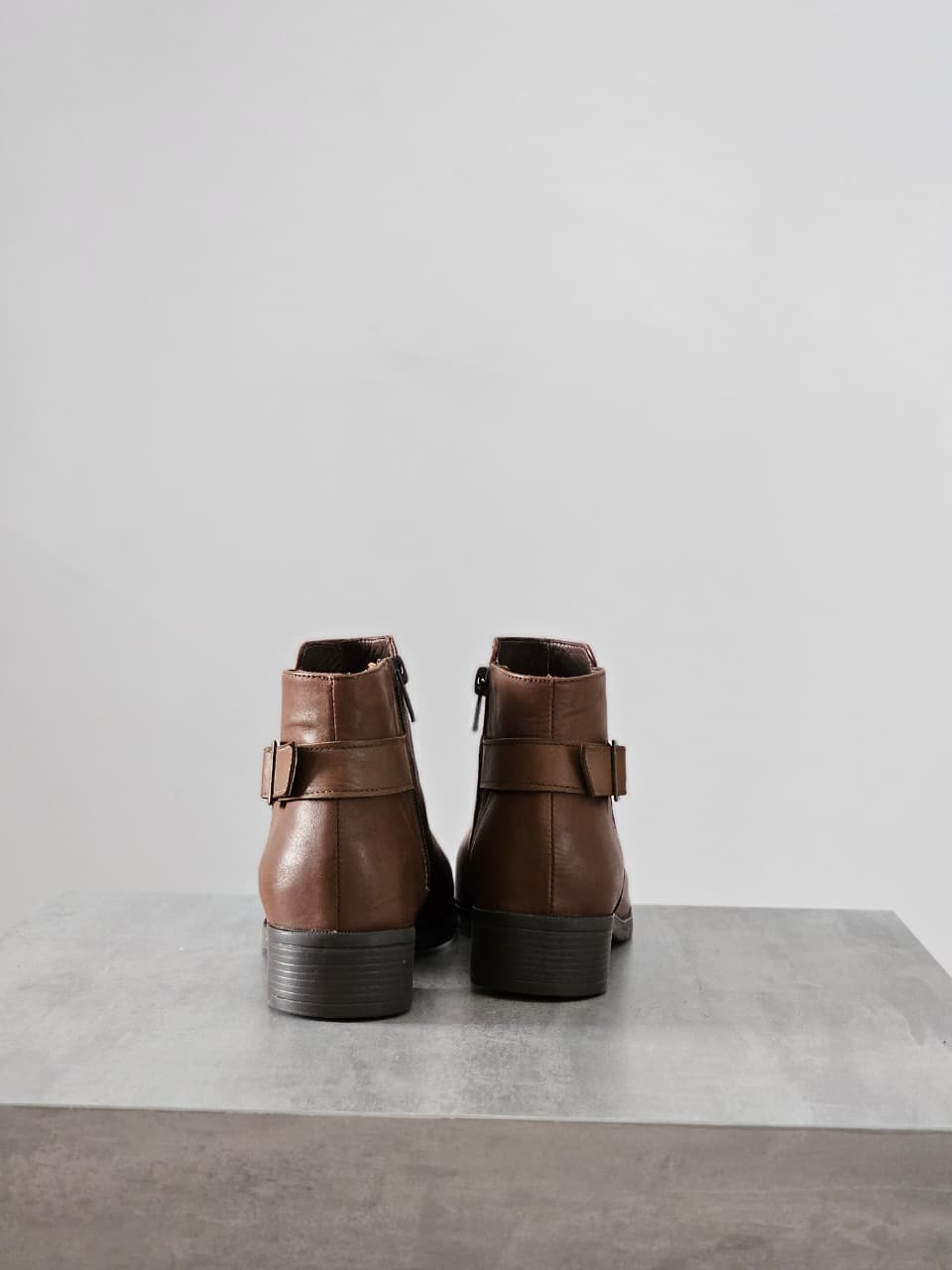 BOTA GABRIELA