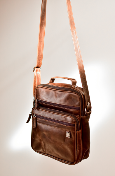 MORRAL CON MANIJA