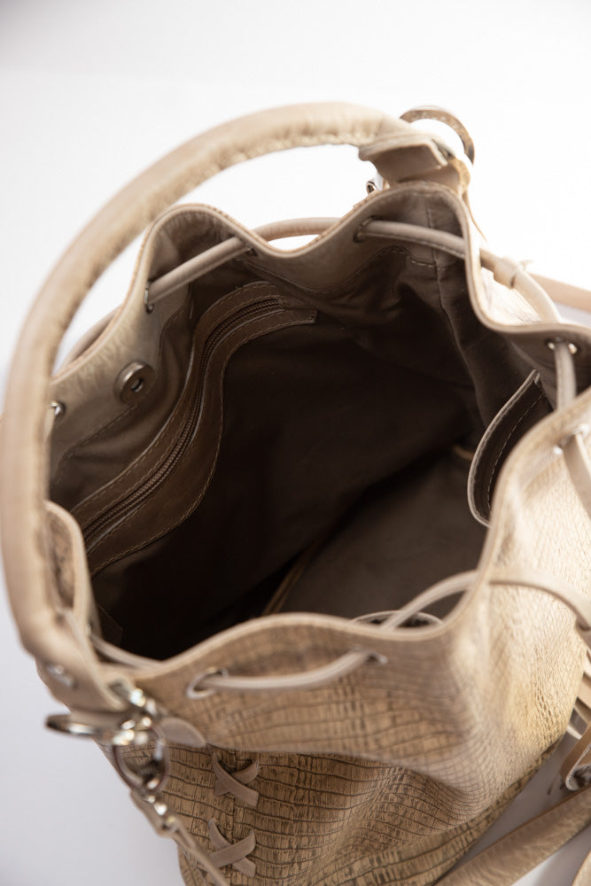CARTERA FRUNCIDA