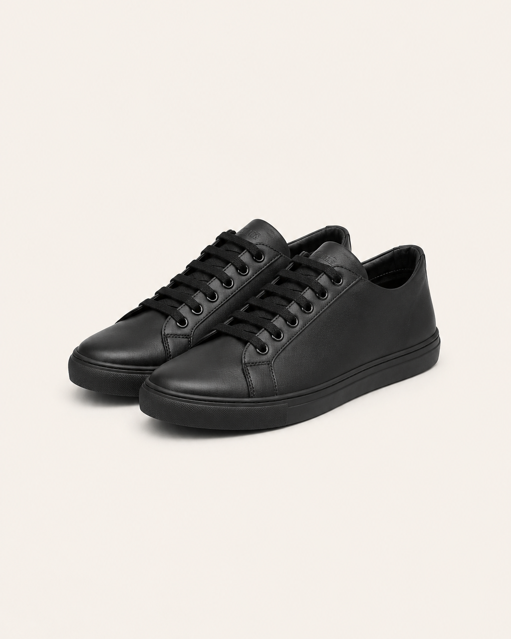 SNEAKER TODO NEGRO