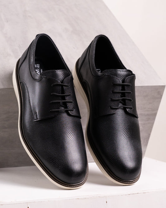 CALZADO SPORT CON PICADO